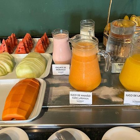 Summit Beach Hotel Boicucanga Сао Себастиао Екстериор снимка
