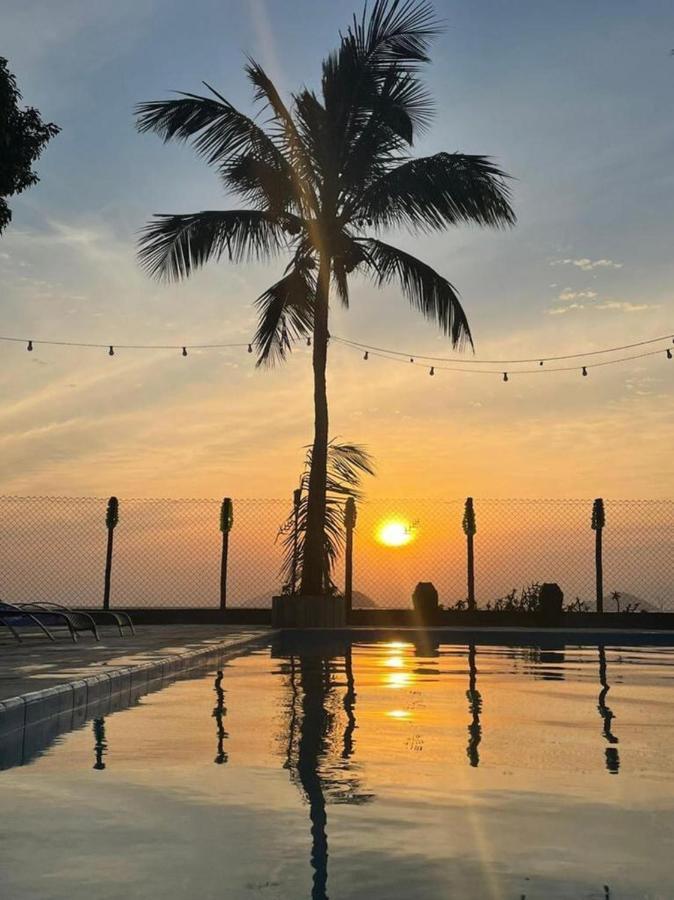 Summit Beach Hotel Boicucanga Сао Себастиао Екстериор снимка
