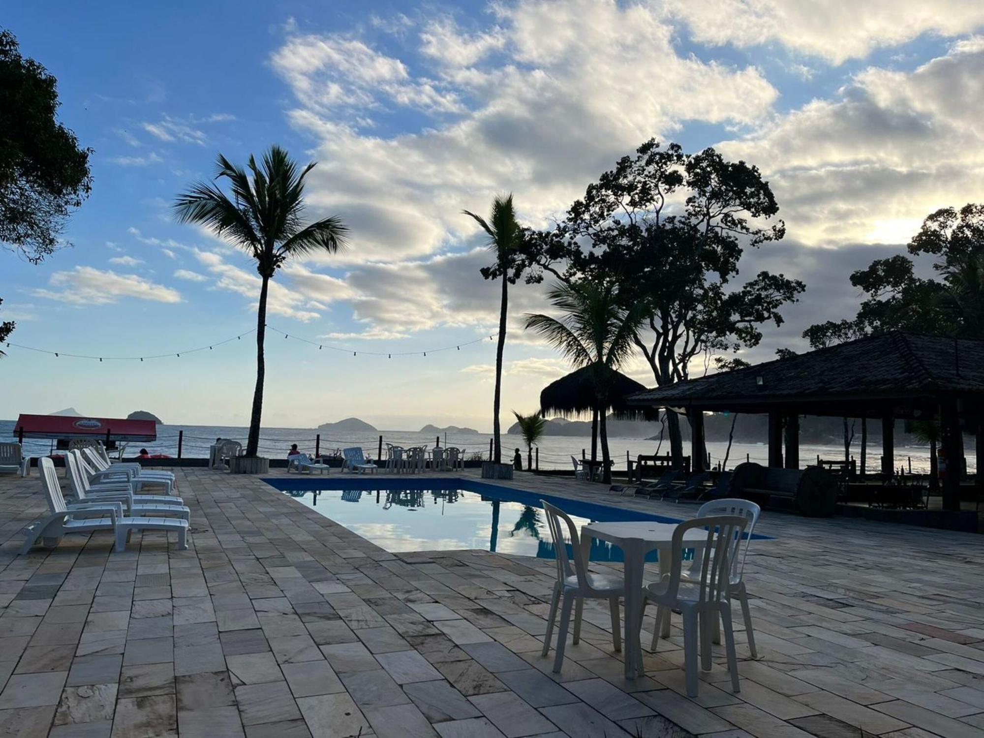 Summit Beach Hotel Boicucanga Сао Себастиао Екстериор снимка